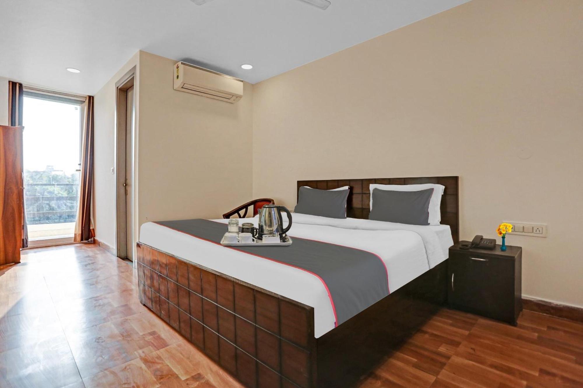 Hotel O The Grand Palm Гургаон Экстерьер фото
